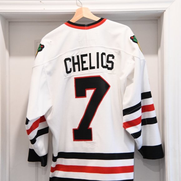 Chris Chelios Blackhawks *Authentic* Nike Home Jersey size 44 Made in Canada MIC - Picture 13 of 16